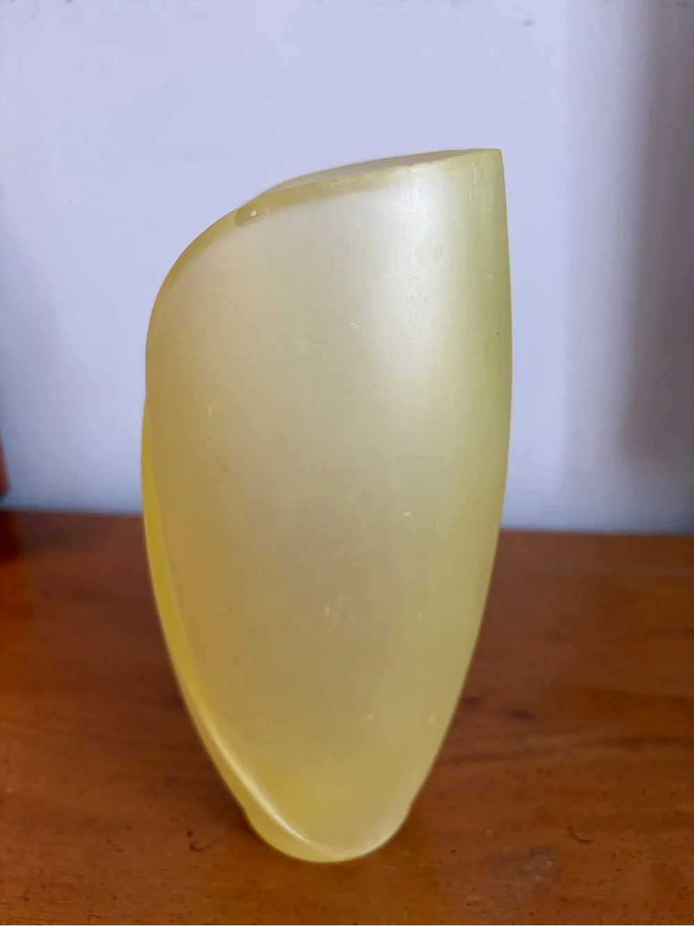 Vintage Hen-Feathers Frosted Yellow Resin Sea Glass Vase 8.5